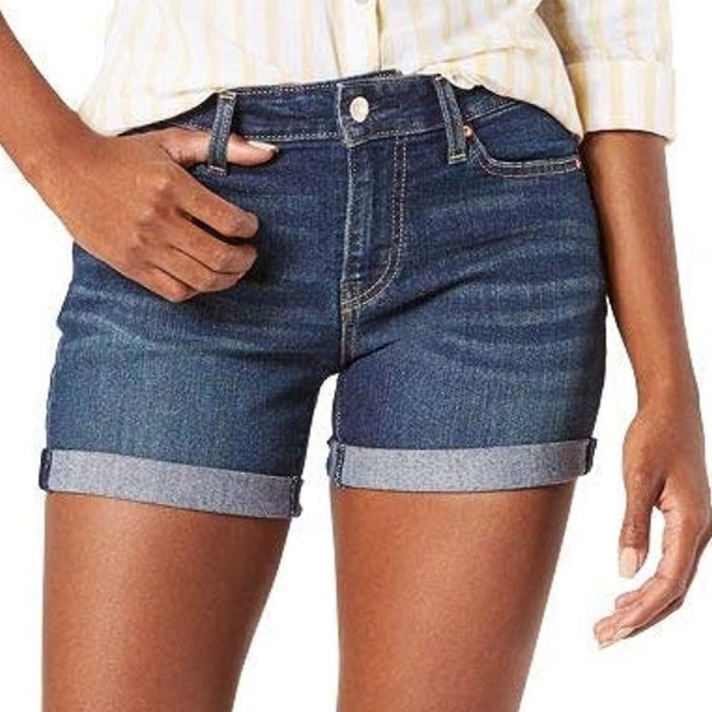 NEW! Signature by Levi Strauss & Co. Gold Label Women's Mid-Rise Slim Shorts